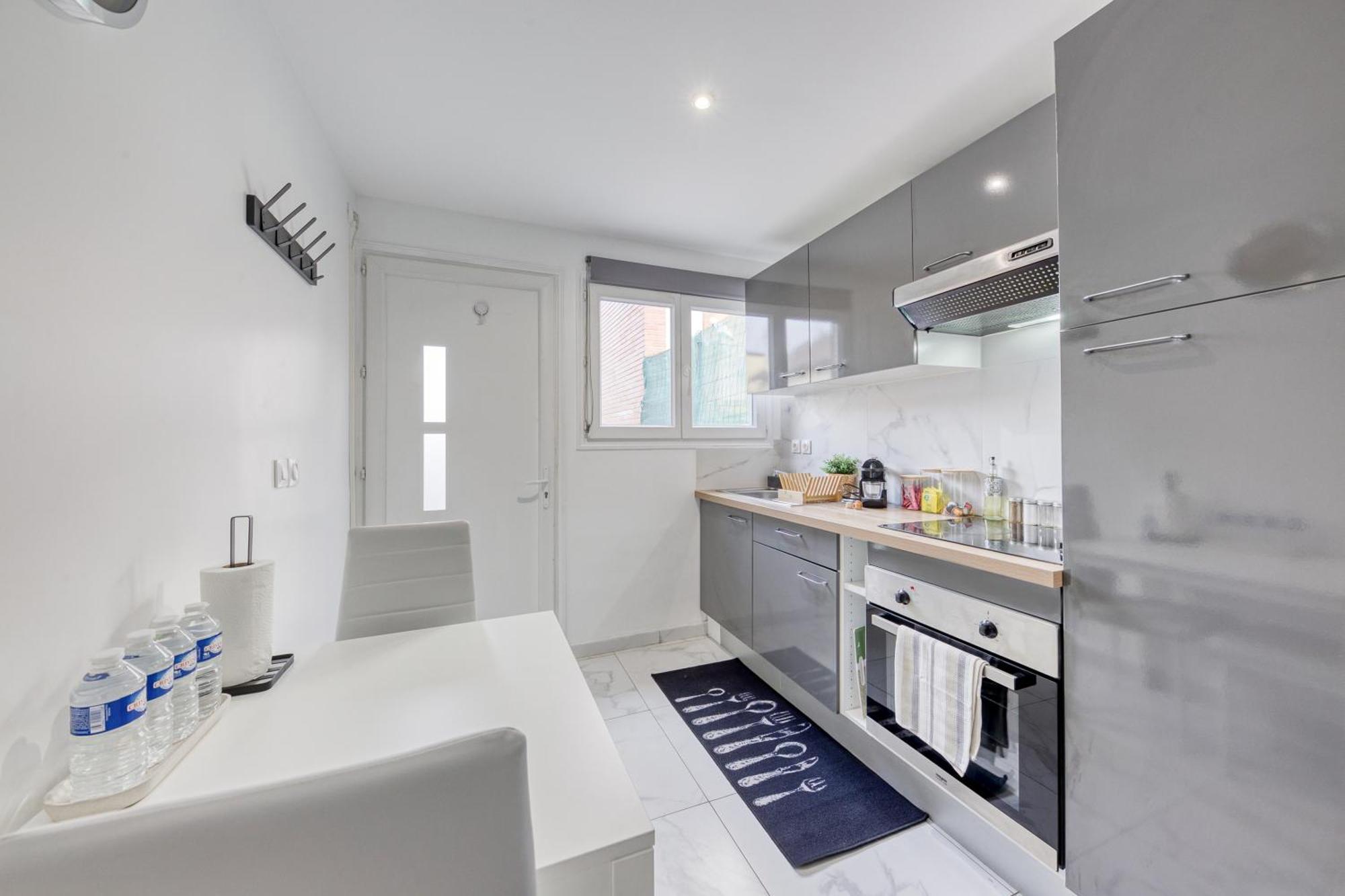 Appartement - 4 Personnes - Parking Prive - Metro 7 - Rer B 拉古尔纳夫 外观 照片